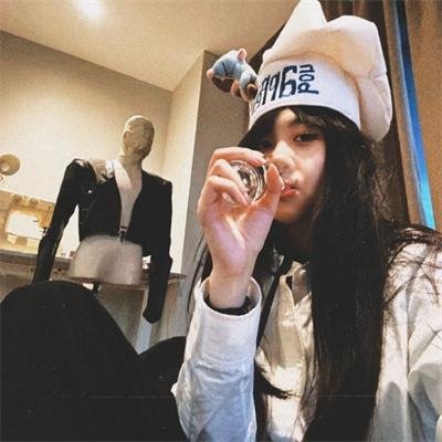 我的死对头竟是顶级恋爱脑